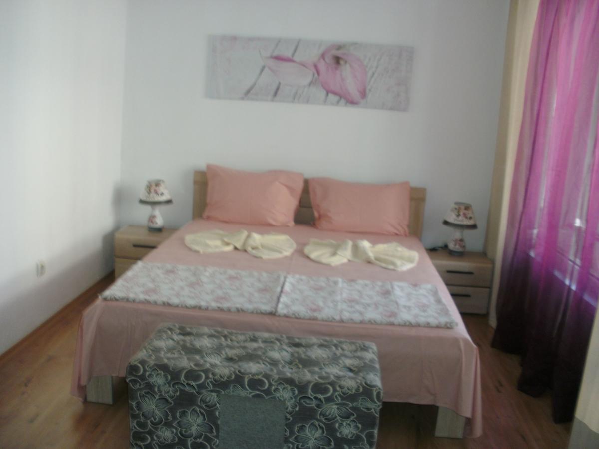 Guest House Stenli Primorsko Eksteriør bilde